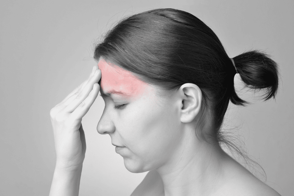 Qual é a relação entre hérnia de disco cervical e dor de cabeça?