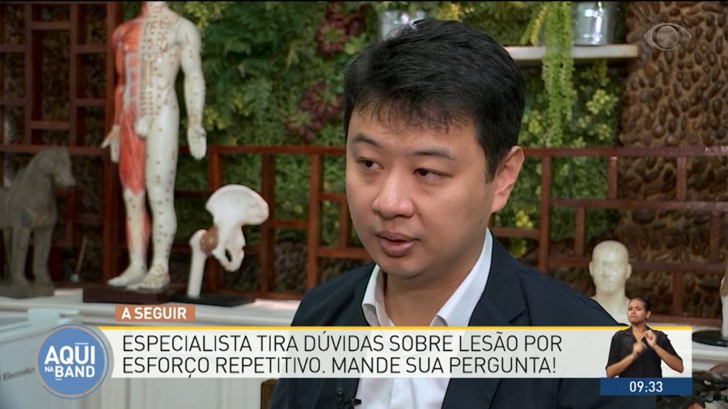 Dor constante no pulso: o que pode ser? 8 Dr. Marcus Yu Bin Pai em entrevista no programa Aqui na Band sobre LER