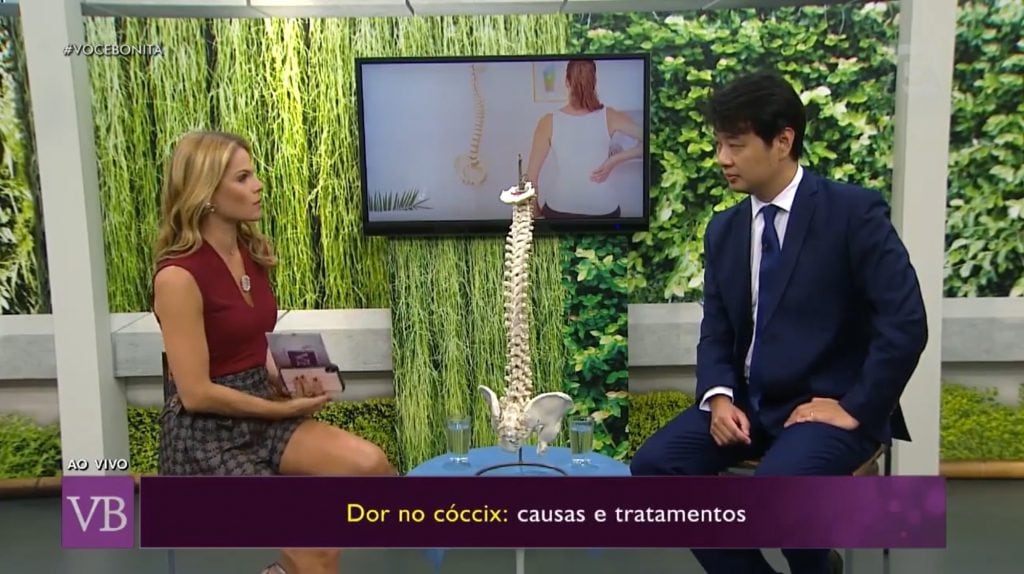 Dr. Marcus Pai entrevistado ao vivo no programa Você Bonita sobre dor no cóccix